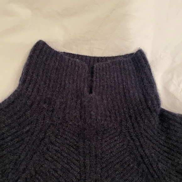 Theory Cashmere Moving Rib Turtleneck Sweater - Picture 8 of 10